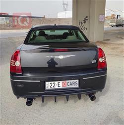 کرایسلەر 300